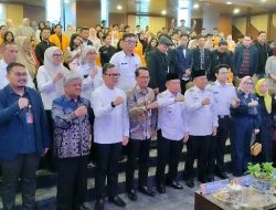Walikota Jambi Hadiri Bedah Buku “Babad Alas”, Diza Hazra Aljosha Moderatori Wamendagri