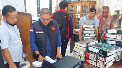 Penyidik Kejati 7 Jam Geledah DPRD Merangin, Dugaan Korupsi 5 Tahun Anggaran