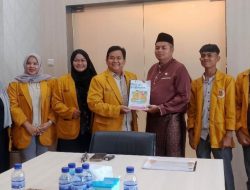 Ketua DPRD Kota Jambi, Komitmen Dukung Sekolah Parlemen Pelajar PW IPM Provinsi Jambi