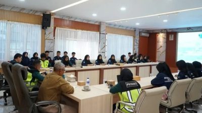 Perkuat Sinergi Pendidikan, Perumdam Tirta Mayang Terima Kunjungan Mahasiswa