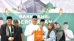 Karyawan Bank Jambi Qurban 42 Sapi dan 4 Kambing, Momen Berbagi dan Lebih Dekat dengan Masyarakat