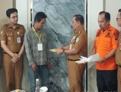 Pemkot dan Baznas Kota Jambi, Serahkan Bantuan kepada 12 KK Korban Bencana