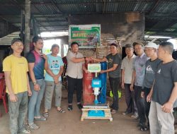 PTPN IV Regional IV Salurkan Mesin Canggih dan Legalitas Usaha Pandai Besi Sungai Penuh