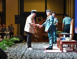 Ketua DPRD Kota Jambi Raih Penghargaan Kehormatan Bintang Semangat Rimba Emas di Malaysia