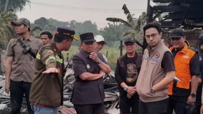 Maulana – Diza Tinjau Kebakaran 19 Rumah di Cempaka Putih, Temui Warga Terdampak Musibah