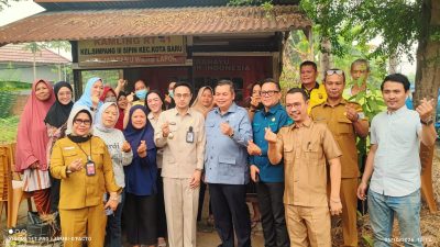 Ketua DPRD Kota Jambi Dampingi Wawako Diza, Distribusikan Bantuan Air Bersih dan Dengarkan Keluhan Warga Terdampak Kekeringan