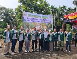 Revitalisasi, Bupati Pasaman Barat dan PTPN IV Regional IV Hijaukan Hutan Kota